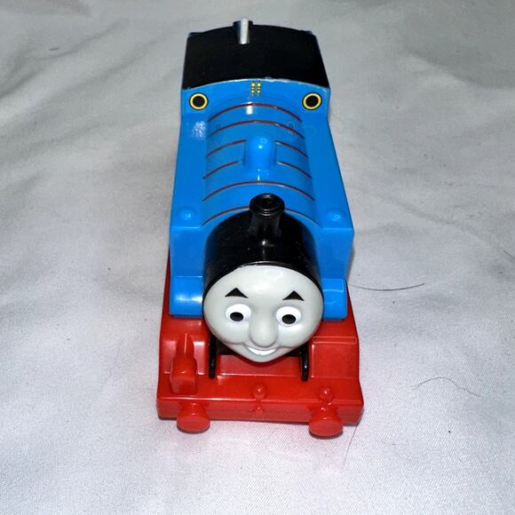 Mattel Thomas & Friends Motorized Trackmaster Thomas 2013 #1 - Picture 1 of 9